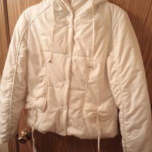 White puffer jacket